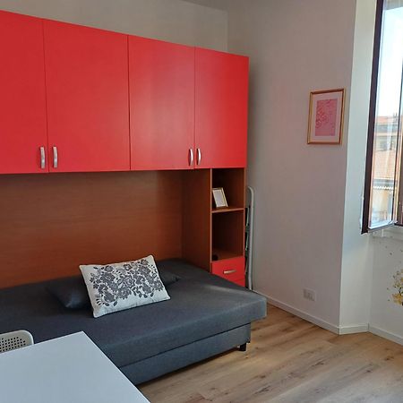מילאנו Sweet Smart Easy Apartment Porta Romana City Center מראה חיצוני תמונה